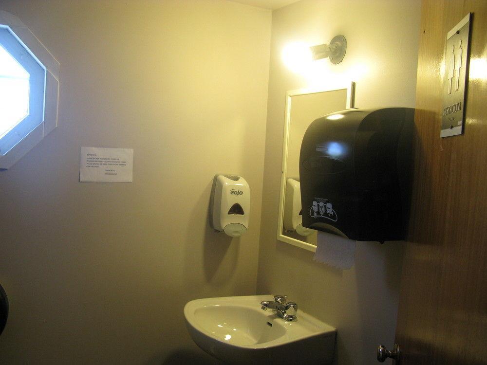 Brackley Beach Hostel Esterno foto