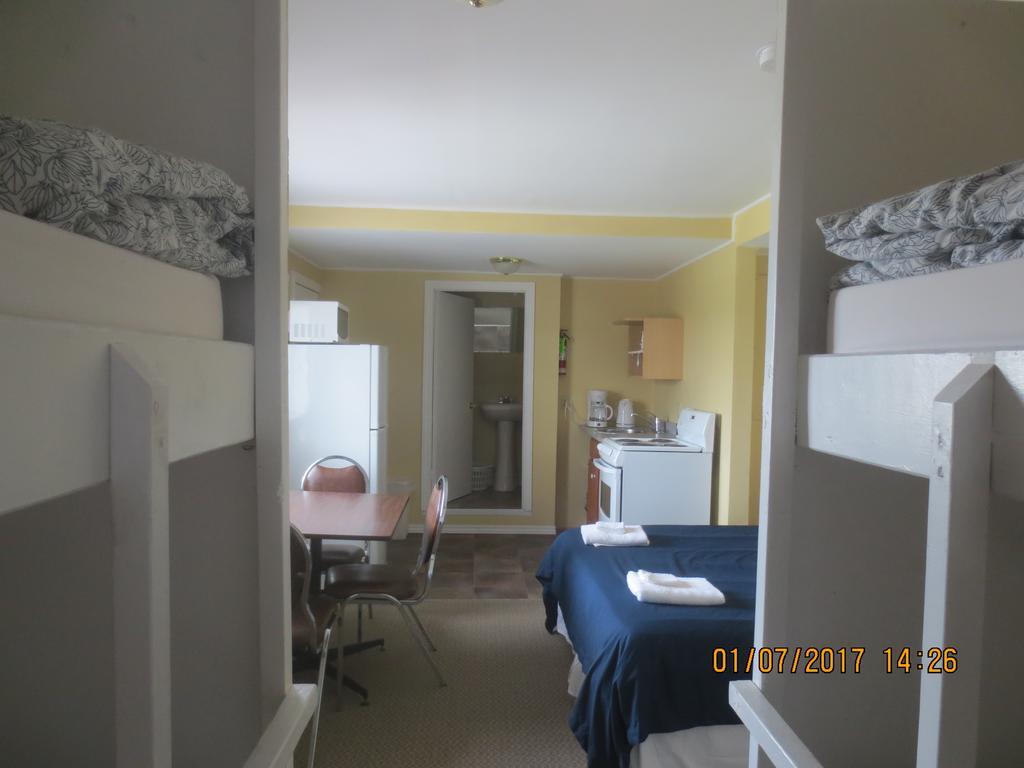 Brackley Beach Hostel Esterno foto