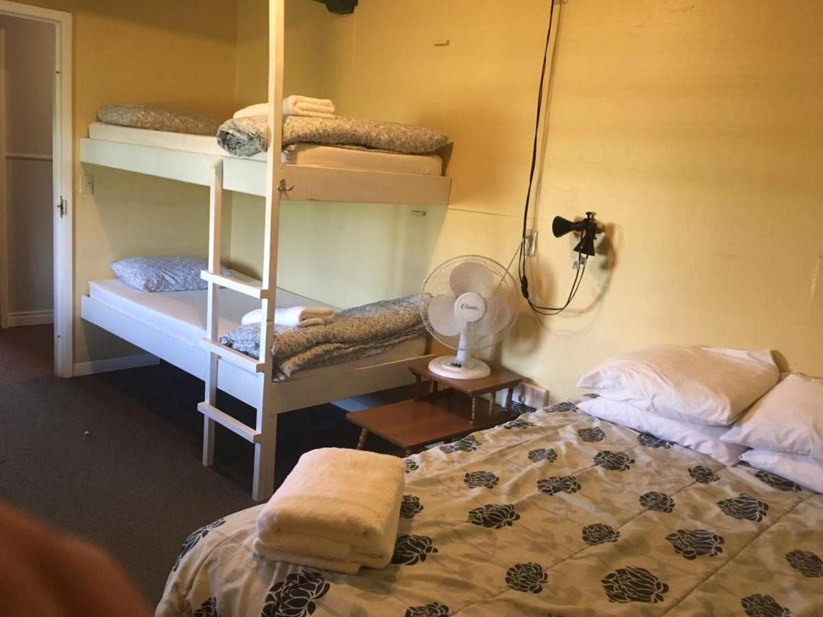Brackley Beach Hostel Esterno foto