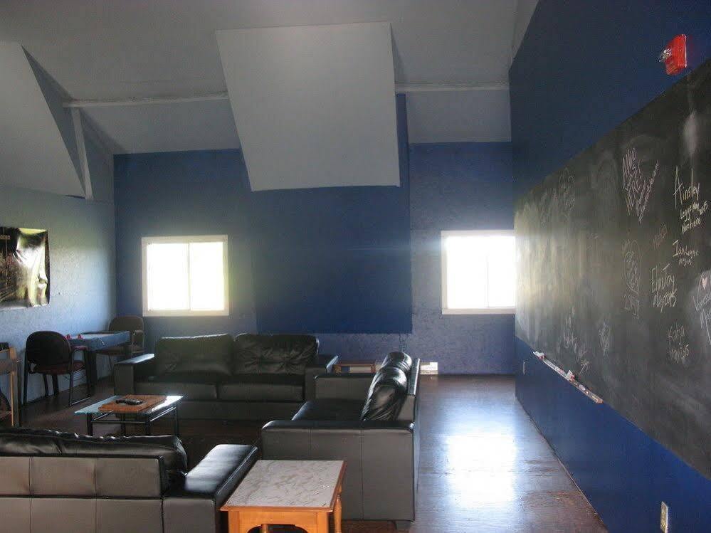 Brackley Beach Hostel Esterno foto